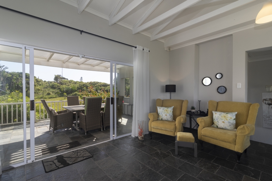 5 Bedroom Property for Sale in West Beach Eastern Cape